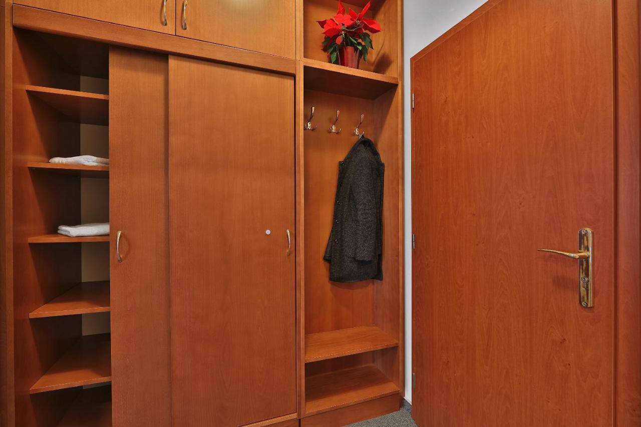 โฮเต็ล แอตทิค Hotel ปราก ภายนอก รูปภาพ
